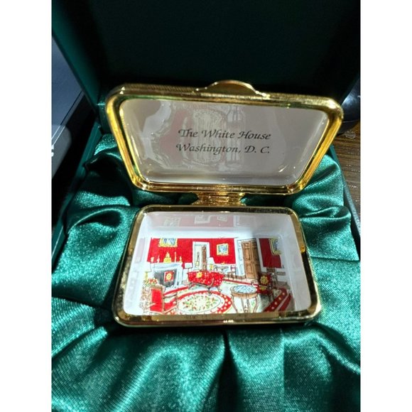 McLaughlin Glazeware White Enamel Washington D.C Box U.S Presidents Collection - Picture 3 of 5